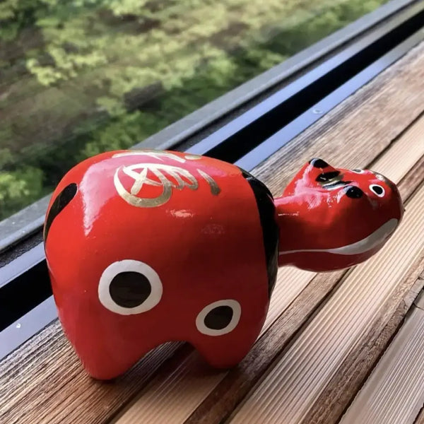 Akabeko-Red-Lucky-Cow-Figurine-Handcrafted-Japanese-Home-Decor-Small-4-2026-06-11T08:06:07.601Z.webp