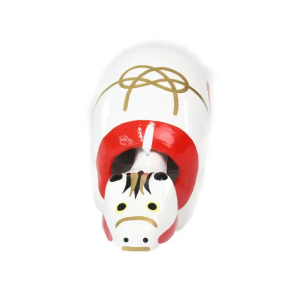 Akabeko-White-Lucky-Cow-Figurine-Handcrafted-Japanese-Home-Decor-2-2026-05-14T09:21:45.817Z.webp