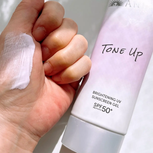 Anessa-Skin-Brightening-UV-Sunscreen-Gel-N-SPF50+-PA++++-90g-4-2026-04-30T08:34:28.846Z.png