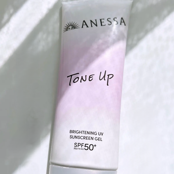 Anessa-Skin-Brightening-UV-Sunscreen-Gel-N-SPF50+-PA++++-90g-5-2026-04-30T08:34:28.846Z.png