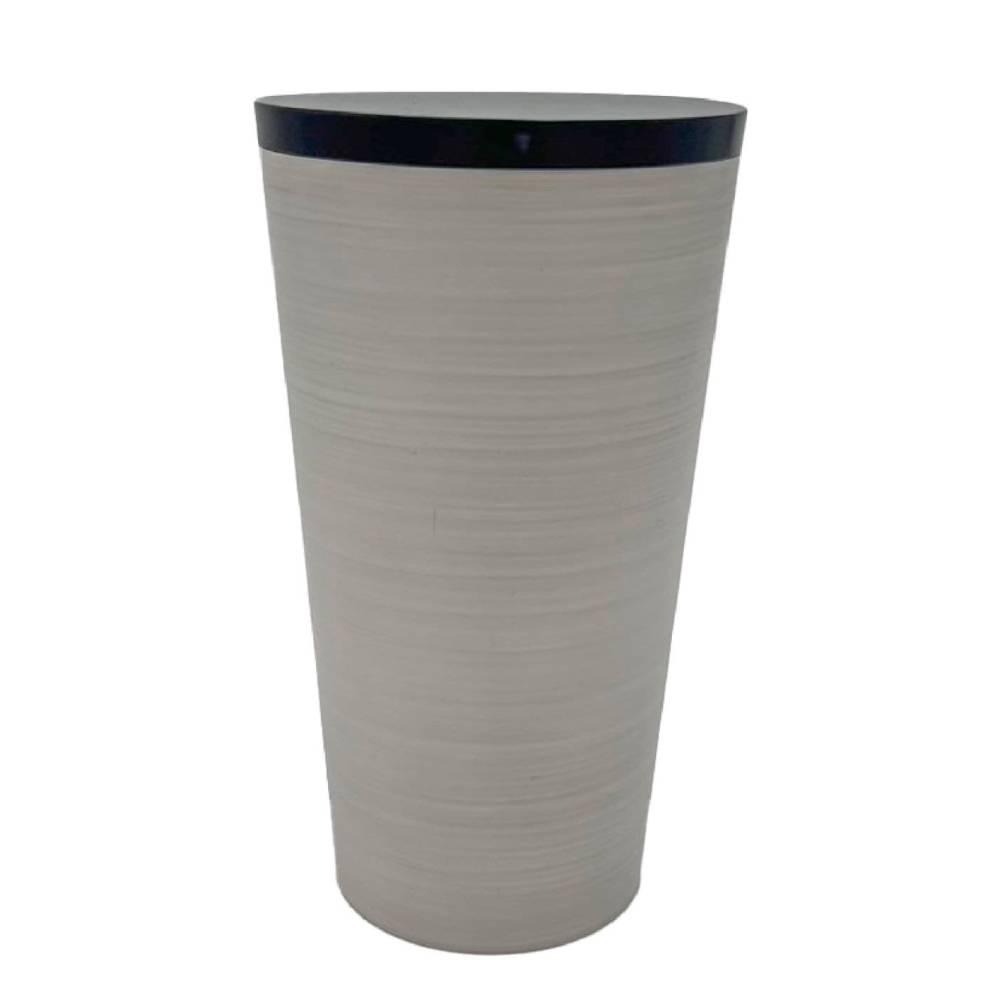 Antibacterial-Small-Trash-Bin-Gray-Minimalist-Japanese-Style-1-4L-1-2025-09-29T03:21:26.186Z.jpg