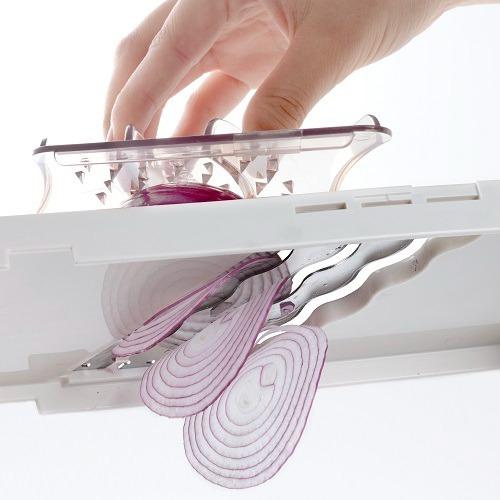 Arnest-Triple-Speed-Triple-Wave-Japanese-Mandoline-Slicer-5-2025-09-01T03:08:51.398Z.jpg