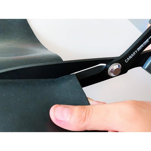 Canary-Bond-Free-Pro-Dressmaking-Scissors-Fabric-Shears-245mm-4-2025-04-25T06:27:36.270Z.jpg