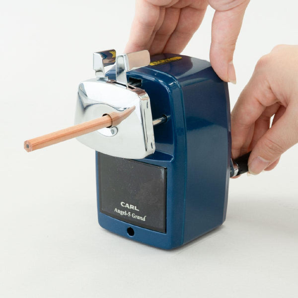 Carl-Angel-5-Grand-Hand-Crank-Manual-Pencil-Sharpener-Retro-Design-2-2026-05-11T07:57:09.936Z.jpg