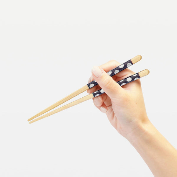 Children-s-Chopsticks-Dishwasher-Safe-Truly-Non-Slip-Polka-Dot-18cm-2-2025-09-29T02:50:40.022Z.jpg