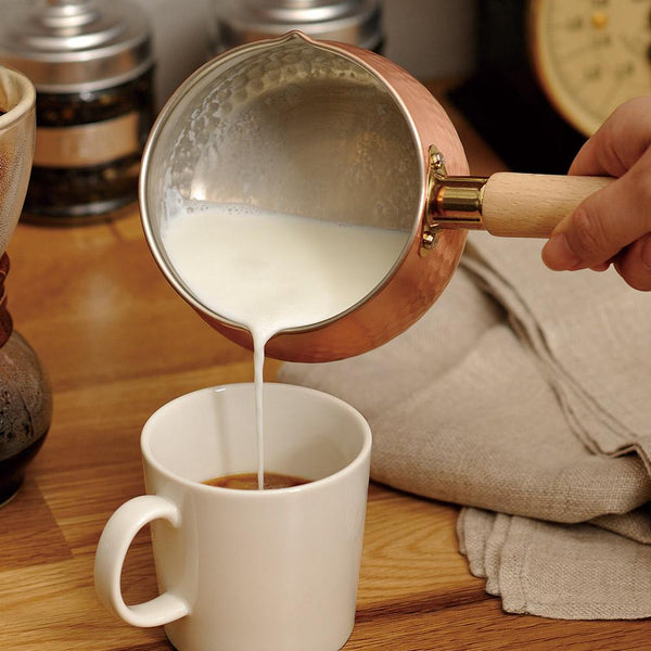 Chitose-Wooden-Handled-Hammered-Copper-Milk-Pan-With-Pouring-Lip-12cm-2-2026-02-19T08:24:28.617Z.jpg
