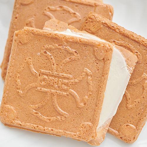 Cruz-Ginger-and-White-Chocolate-Wafers-Biscuit-Nagasaki-Traditional-Snack-2-2026-07-02T06:54:18.035Z.jpg