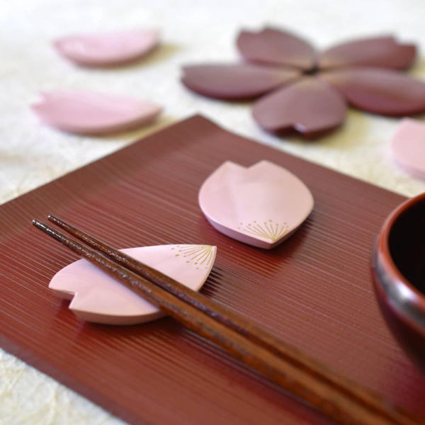 Decorative-Chopsticks-Rest-Cherry-Blossom-Petal-Shaped-Pink-1pc-2-2025-09-29T03:52:48.596Z.jpg