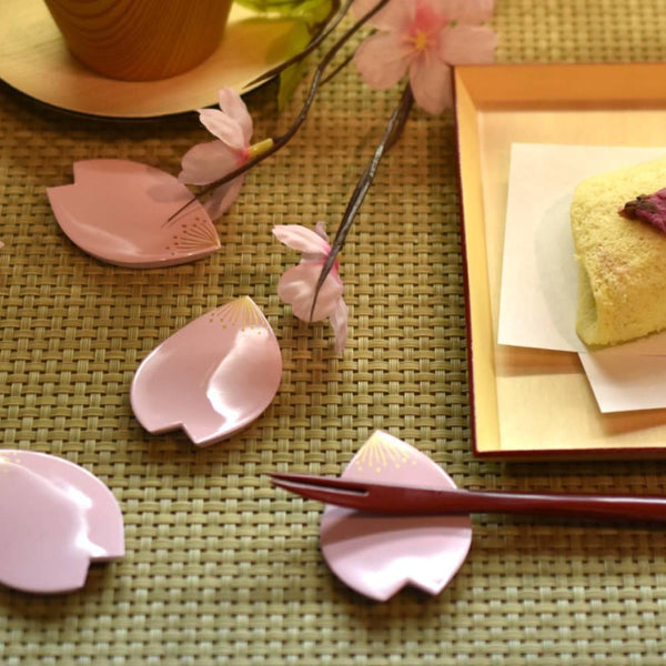 Decorative-Chopsticks-Rest-Cherry-Blossom-Petal-Shaped-Pink-1pc-3-2025-09-29T03:52:48.596Z.jpg
