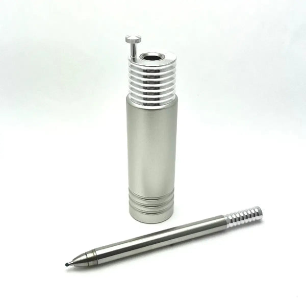 Delight-Labo-Double-Action-Japanese-Pen-and-Pen-Stand-Set-ZE225C-2-2026-05-11T07:57:09.965Z.webp