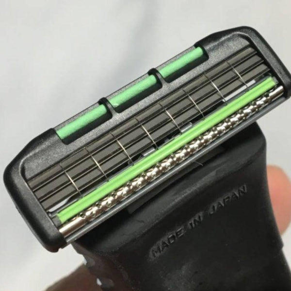 Feather-F-System-MR3-Neo-Spare-Blade-Refills-9-Cartridges-3-2025-08-26T08:32:51.724Z.jpg
