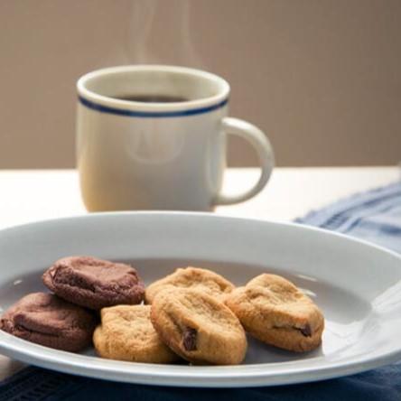 Fujiya-Country-MA-AM-Soft-Chocolate-Chip-Cookies-Rich-Vanilla-Flavor-12-Pieces-5-2025-05-22T07:33:08.802Z.jpg