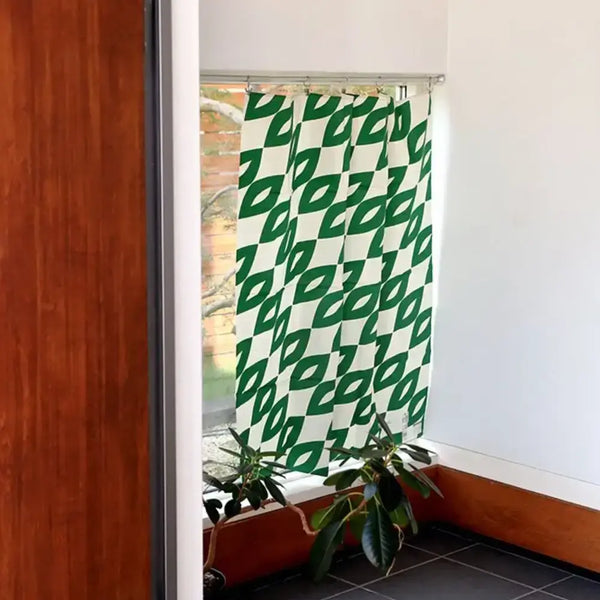 Furoshiki-Green-and-White-Pattern-Designed-Cotton-Wrapping-Cloth-90cm-7-2026-04-15T06:37:07.648Z.webp