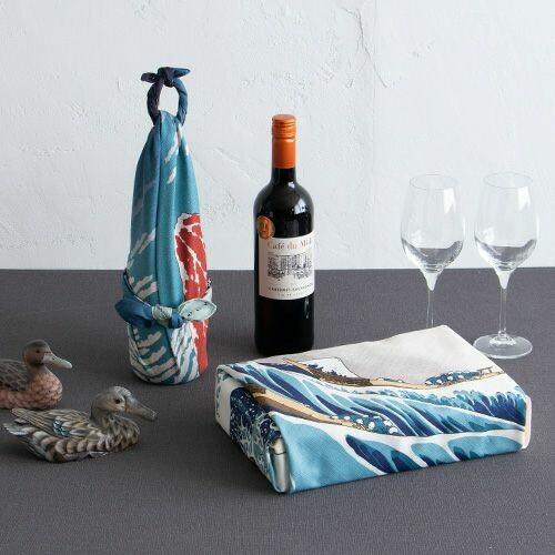 Furoshiki-Red-Fuji-Ukiyo-e-Art-Organic-Cotton-Wrapping-Cloth-70x70cm-2-2025-04-17T00:59:56.225Z.jpg
