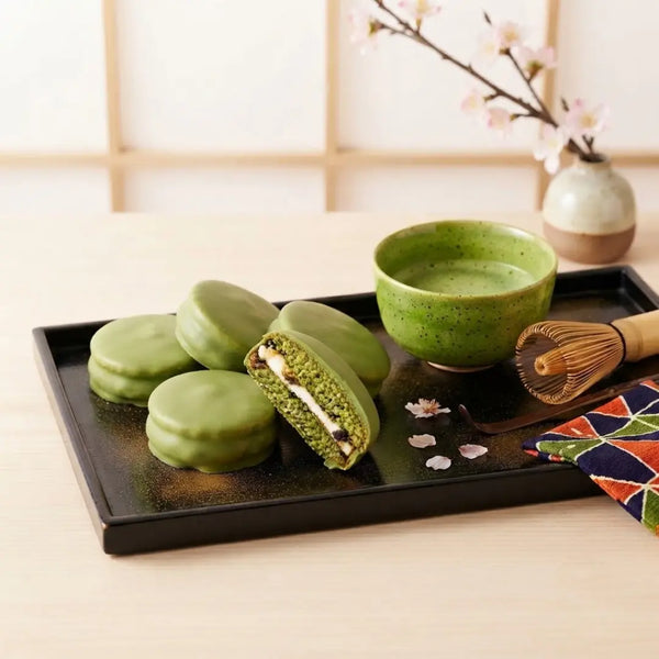Hachimantai-Juhyo-Chocolate-Coated-Marshmallow-Cake-Matcha-Chocolate-3-2026-07-01T08:10:05.312Z.webp