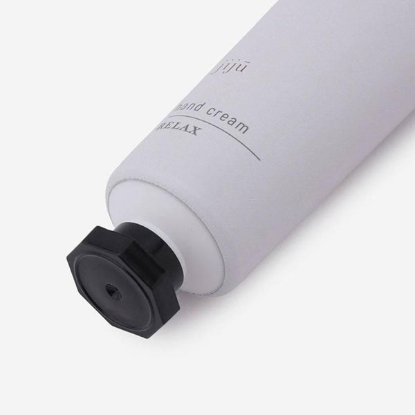 Hana-To-Mi-Hand-Cream-Jiju-Oriental-Green-Hinoki-Cypress-x-Neroli-50g-3-2025-09-30T02:36:50.712Z.jpg