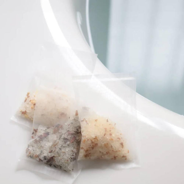 Hana-To-Mi-Herb-Bath-Salt-Jiju-Oriental-Green-Hinoki-Cypress-x-Neroli-40g-2-2025-10-22T02:11:36.489Z.jpg