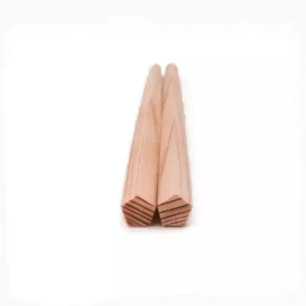 Handcrafted-Children-s-Chopsticks-Unbleached-Natural-Sugi-Cedar-18cm-4-2025-10-03T06:46:23.627Z.webp