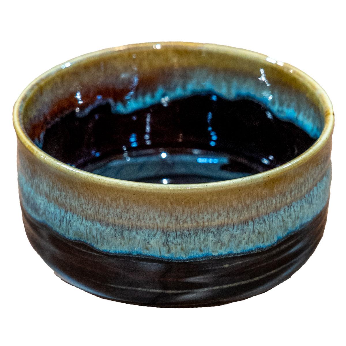 Hasami-Porcelain-Matchawan-Lightweight-Black-and-Brown-Matcha-Tea-Bowl-1-2025-08-12T03:20:10.636Z.jpg