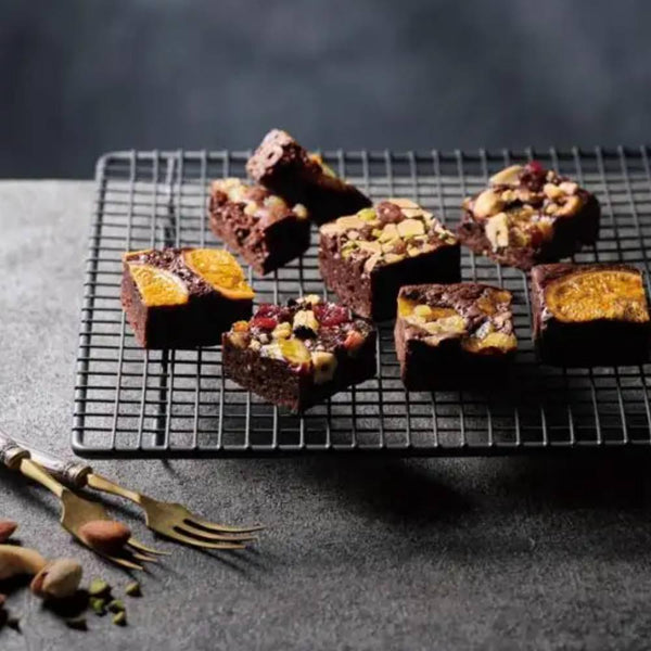 Hoshi-Fruits-Handmade-Brownies-With-Nuts-and-Dried-Fruits-6-Pieces-3-2025-06-18T06:13:07.149Z.jpg