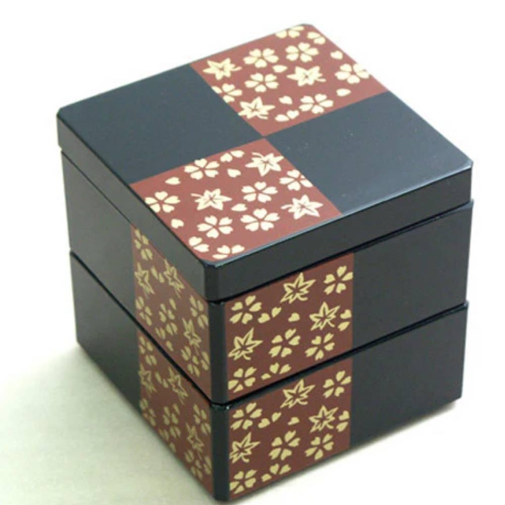 Isuke-Mini-Jubako-Japanese-Tiered-Box-Lacquered-Wooden-Box-1-2025-08-14T07:12:30.646Z.jpg