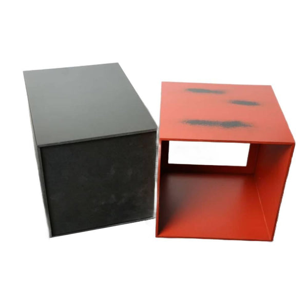 Isuke-Negoro-Japanese-Lacquered-Waste-Bin-Red-and-Black-2-2025-09-17T23:59:17.510Z.jpg