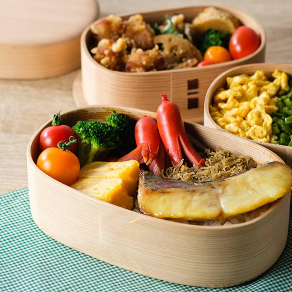 Isuke-Wood-Bento-Box-Japanese-Lunchbox-Shippo-Pattern-2-2025-08-06T04:00:11.120Z.jpg