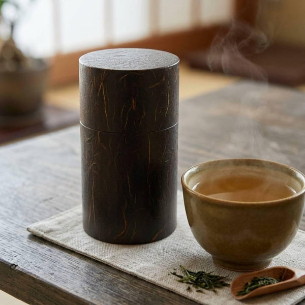 Isuke-Wooden-Tea-Caddy-Lacquered-Washi-Paper-Canister-3-2026-03-12T07:34:20.632Z.jpg