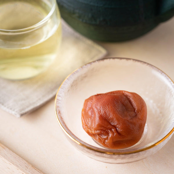 J-Taste-Umeboshi-Natural-Pickled-Nanko-Plums-With-Honey-500g-4-2025-12-04T03:37:37.222Z.jpg