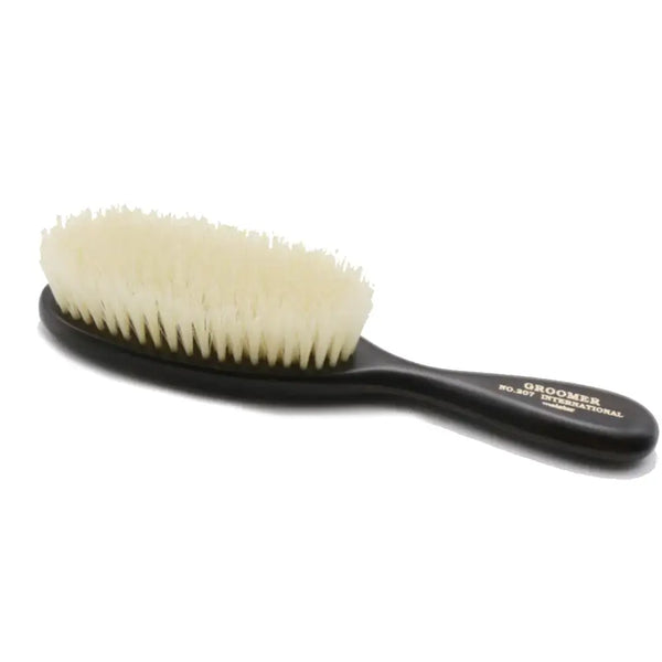 K-pro-Pet-Grooming-Bristle-Brush-Soft-Bristles-For-Sensitive-Coats-235mm-2-2026-04-10T07:54:20.175Z.webp
