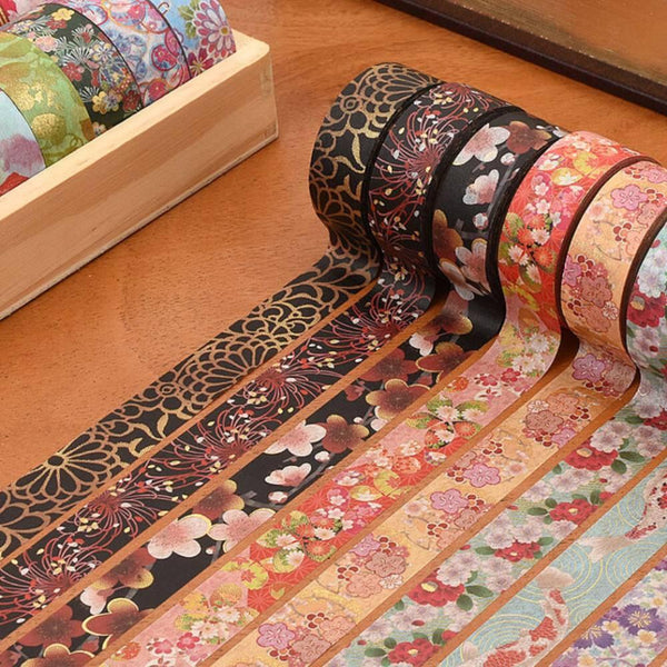 Kamiiso-Kimono-Washi-Tape-Gold-Chrysanthemum-Pattern-Masking-Tape-5-2025-08-06T04:00:11.138Z.jpg