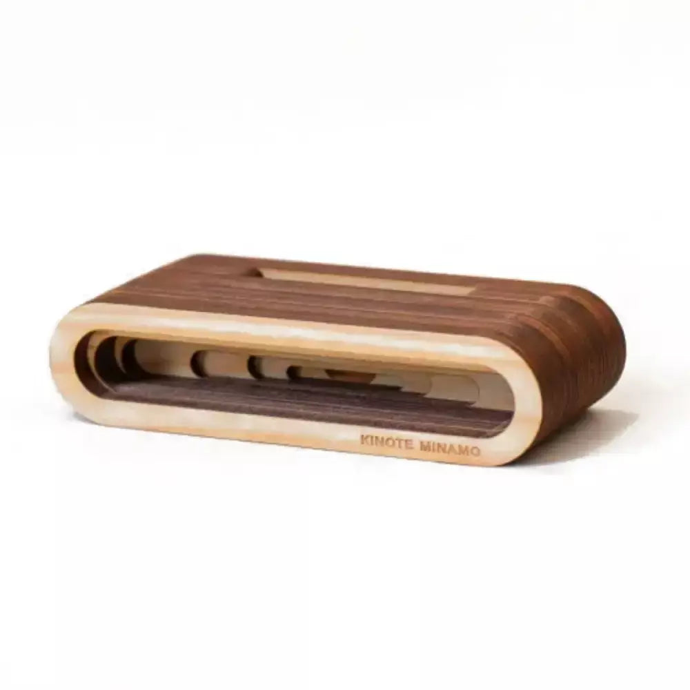 Kinote-Minamo-Powerless-Sugi-Cedar-Wood-Speaker-and-Smartphone-Stand-1-2025-10-03T07:08:52.189Z.webp