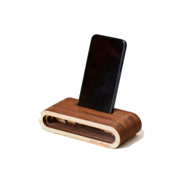 Kinote-Minamo-Powerless-Sugi-Cedar-Wood-Speaker-and-Smartphone-Stand-2-2025-10-03T07:08:52.189Z.webp