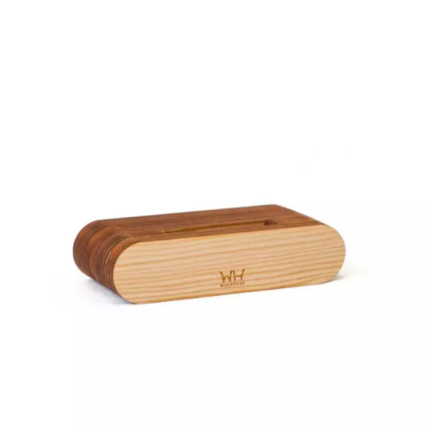 Kinote-Minamo-Powerless-Sugi-Cedar-Wood-Speaker-and-Smartphone-Stand-4-2025-10-03T07:08:52.189Z.webp