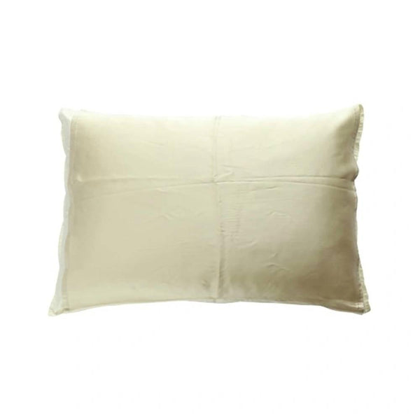 Kinuya-Gentle-Silk-Pillowcase-For-Hair-Protection-Off-White-45-x-55cm-1-2025-09-30T03:50:32.118Z.jpg