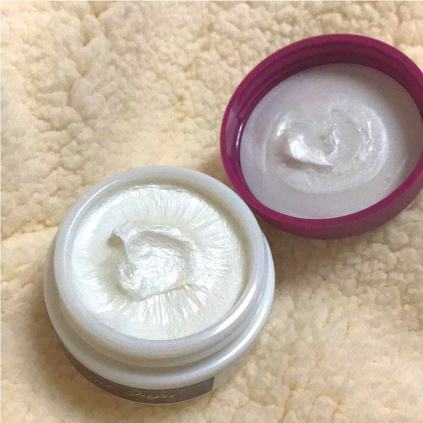 Kobayashi-Madame-Juju-Moisturizing-Skin-Cream-Powdery-Scent-45g--4-2025-12-23T00:19:23.123Z.png