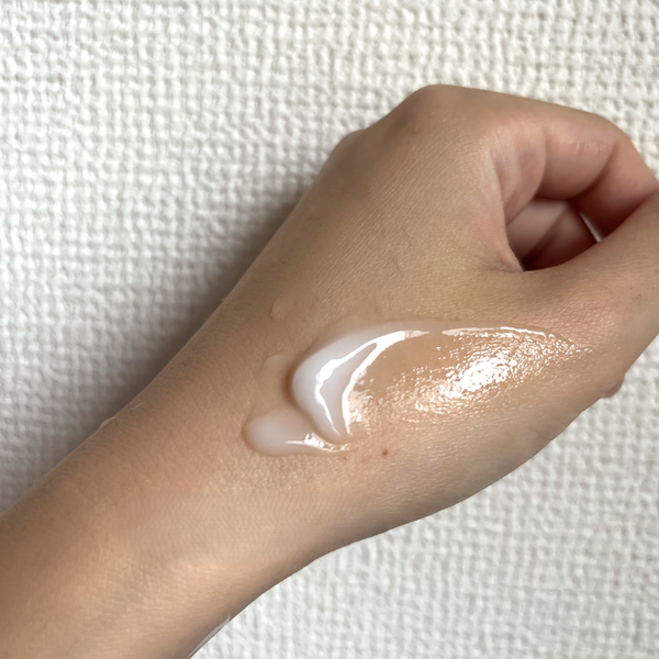 Kose-Moisture-Mild-White-Perfect-Gel-100g-6-2025-08-25T02:46:15.421Z.png