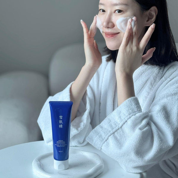 Kose-Sekkisei-Brightening-Foam-Facial-Cleanser-130g-3-2025-04-28T06:21:05.581Z.jpg