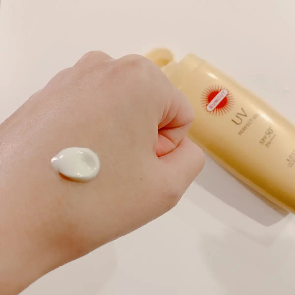 Kose-Suncut-Sunscreen-Perfect-Long-Lasting-UV-Gel-SPF50+-120g-2-2024-02-16T04:52:31.265Z.webp