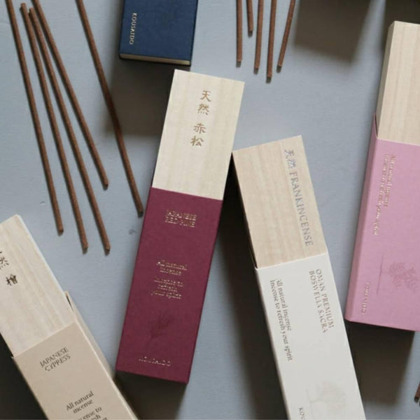 Kousaido-All-Natural-Red-Pine-Incense-in-Wooden-Box-20-Sticks-3-2025-07-04T08:43:59.604Z.jpg