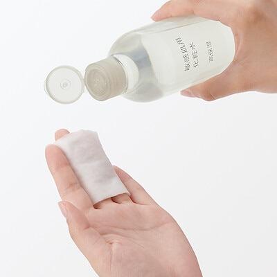 Muji-Toning-Water-for-Sensitive-Skin-Moisture-300ml-4-2025-08-25T02:35:30.460Z.jpg