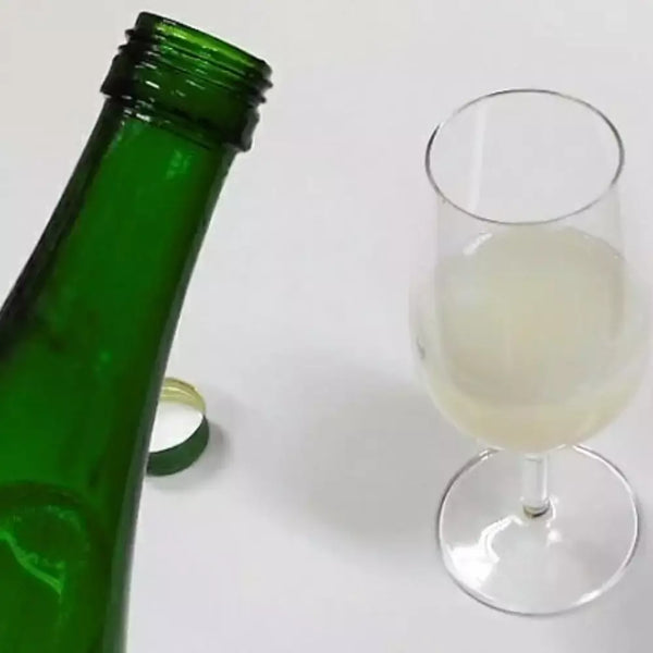 Nakakumi-Junmai-Nigorizake-Unpasteurized-Sparkling-Sake-300ml-3-2025-10-14T09:33:19.211Z.webp