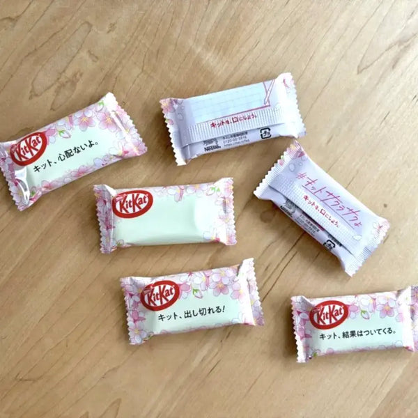 Nestle-Kit-Kat-Sakura-Cherry-Blossom-Flavor-KitKat-9-Bars-Pack-of-3-3-2026-03-04T03:14:34.931Z.webp