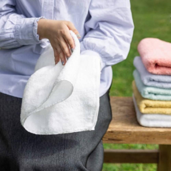 Oboro-Fluffy-Face-Towel-Ultra-Soft-Quick-Dry-Towel-30cm-x-85cm-6-2025-09-11T01:04:06.782Z.jpg