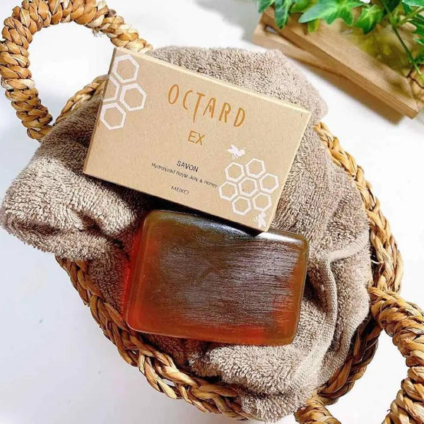 Octard-EX-Savon-Royal-Jelly-Moisturizing-Honey-Beauty-Soap-Bar-120g-4-2025-12-01T03:56:46.418Z.jpg