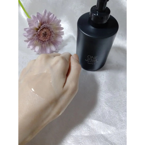 One-By-Kos��-Pore-Clear-Cleansing-Oil-Moisturizing-Oil-Cleanser-180ml-3-2023-10-23T07:30:37.675Z.webp