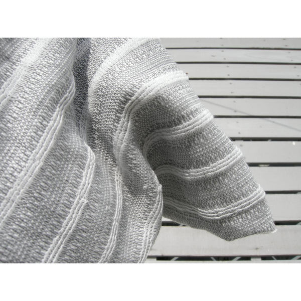 Orim-Binchotan-Charcoal-Body-Scrub-Towel-Exfoliating-Washcloth-3-2025-04-09T23:46:23.182Z.jpg