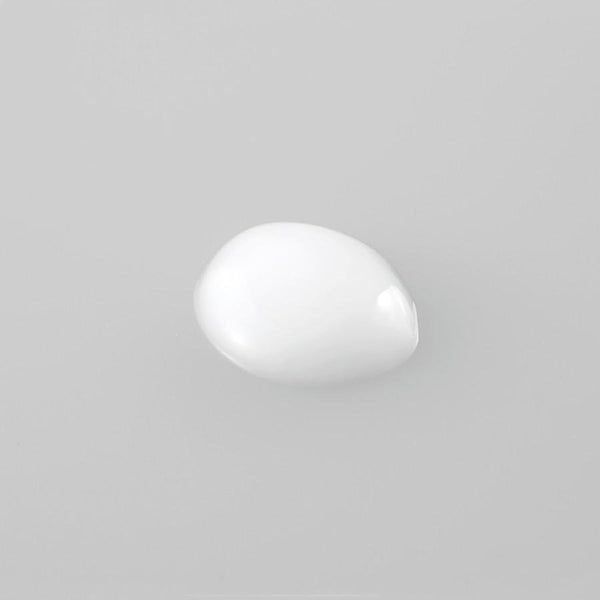 P-3-DAJ-YUZMLO-200-Daily Aroma Japan Yuzu Milky Body Lotion 200g.jpg