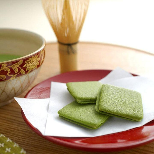 P-3-ITH-LDCMAC-10-Itohkyuemon Uji Matcha Langue de Chat Biscuits 10 Pieces.jpg