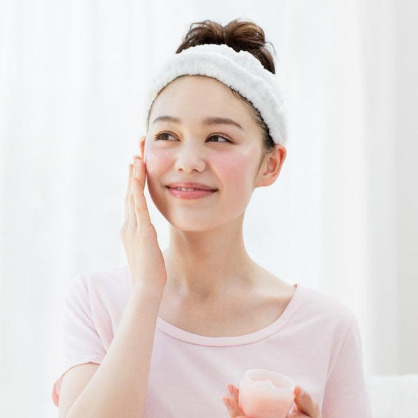 P-4-BCL-MOP-GC-80-BCL Momopuri Moisture Barrier Gel Cream 80g.jpg